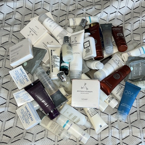 Hotel Travel Size Samples Shampoo Conditioner Body Wash Soap Lotion - Picture 2 of 8